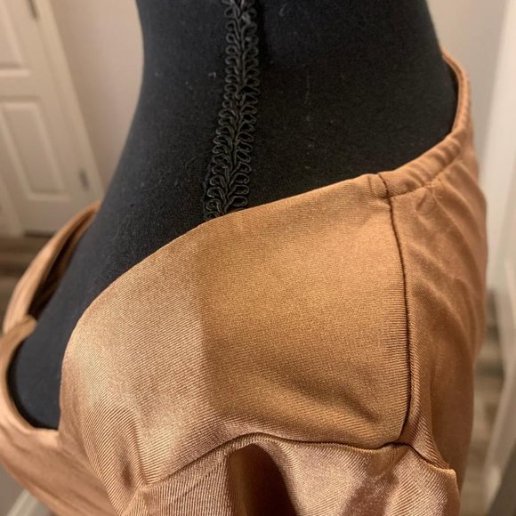 SHEIN Twist Front Cut Out Bodycon Dress - Picture 14 of 16